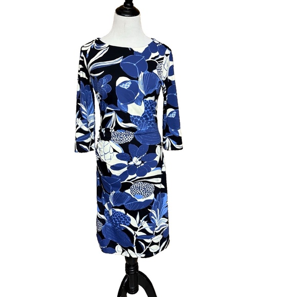 J. McLaughlin Dresses & Skirts - J McLaughlin Size S Blue Floral Catalina Cloth Ruched Sheath Dress 3/4 Sleeve